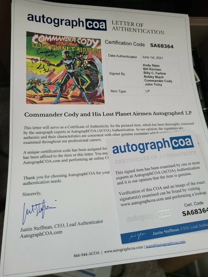 Commander Cody & his Lost Planet Airmen Fully Group Signed Debut "S/T" Album (6 Sigs) (ACOA) - 2