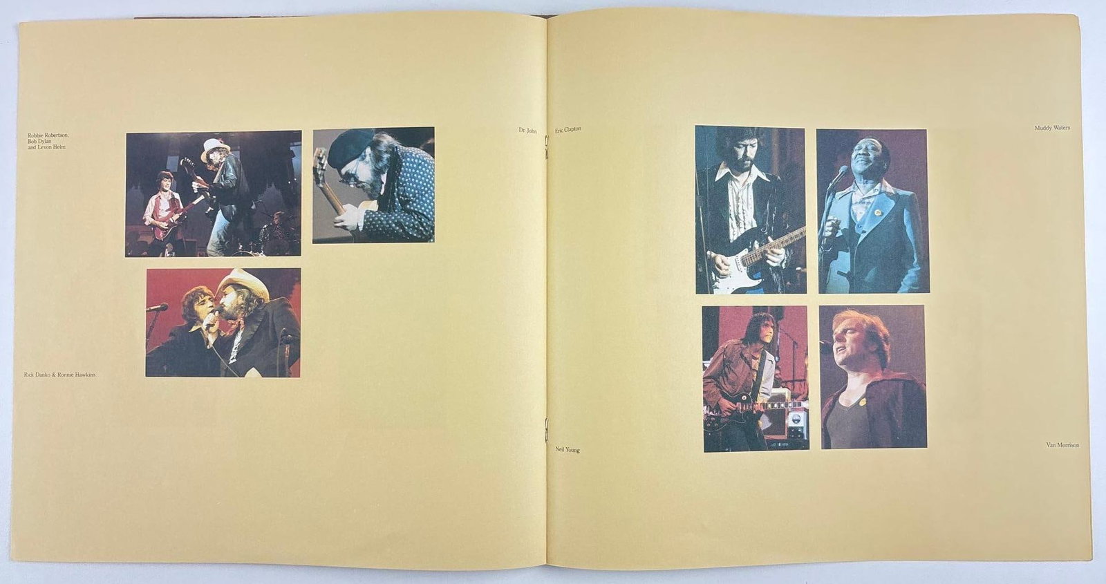 The Band: Robbie Robertson Signed "The Last Waltz" Album Booklet (Beckett) - 3