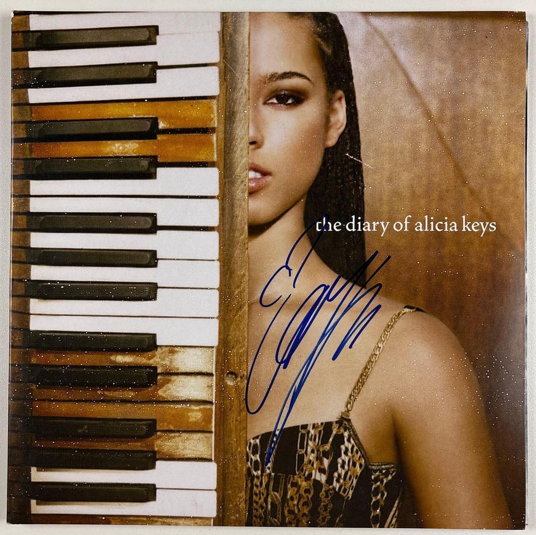 Alicia Keys Signed “The Diary of Alicia Keys” Album (ACOA Authentication) (1 of 5)