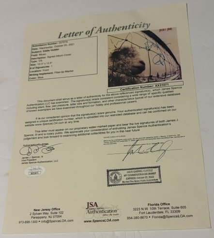 Pearl Jam: Eddie Vedder Signed "Vs." Album (JSA Authentication) - 3