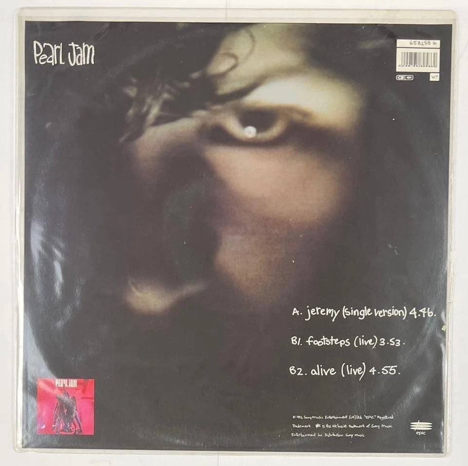 Pearl Jam Group Signed "Jeremy" Picture Disc (5 Sigs) (Beckett Authentication) - 5