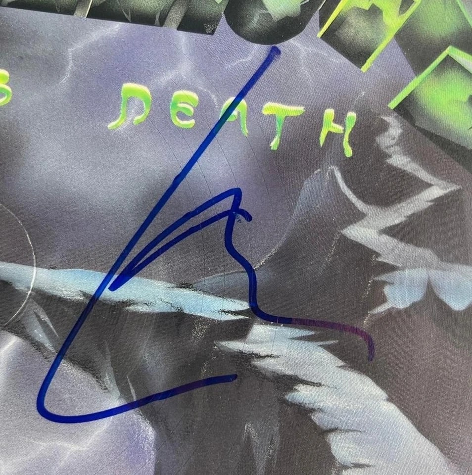 Metallica Group Signed "Creeping Death" Picture Disc (3 Sigs) (Beckett Authentication) - 3