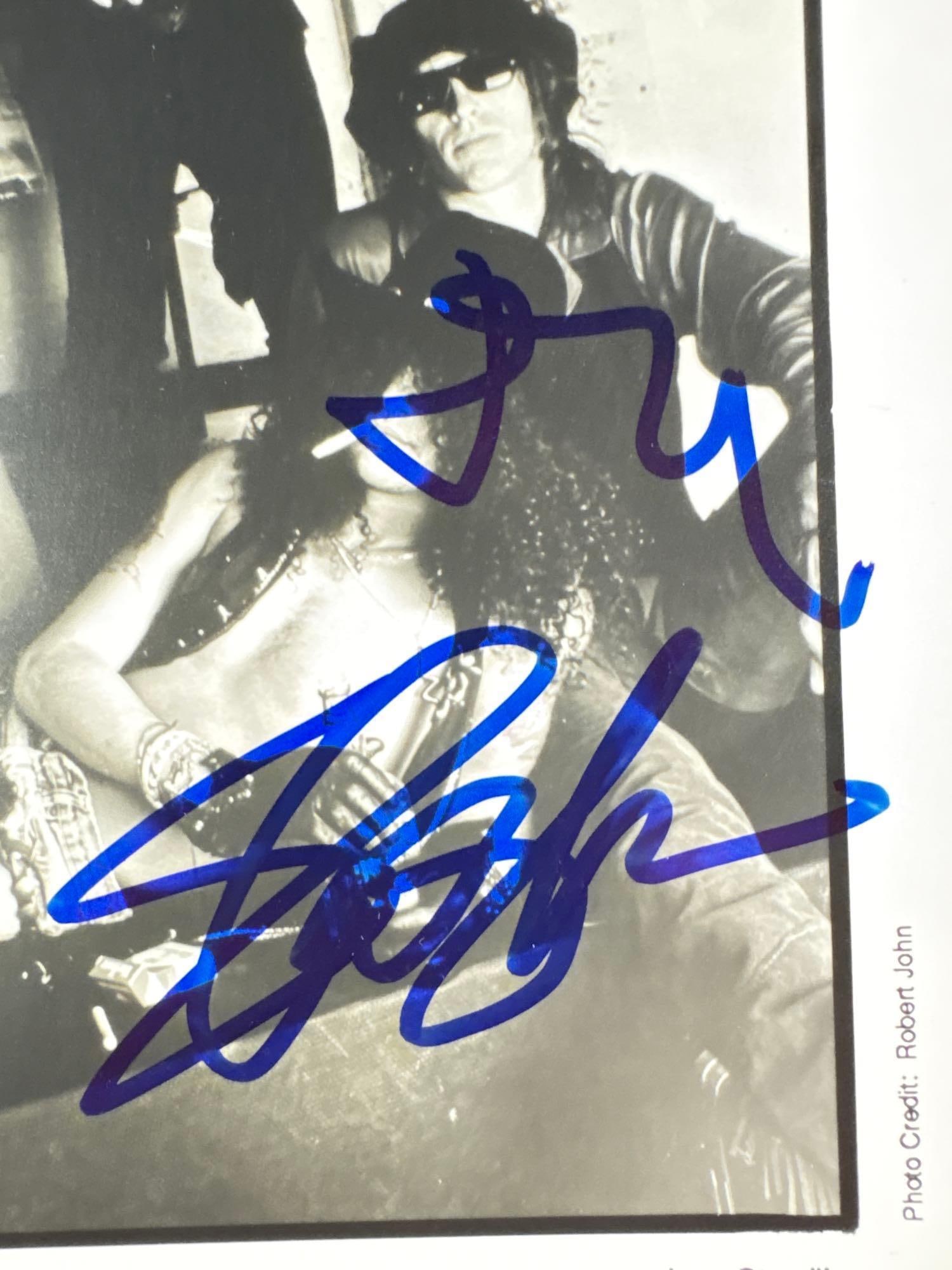 Guns N' Roses Group Signed 10" x 8" Promo Photo (4 Sigs) (Beckett Authentication) - 4