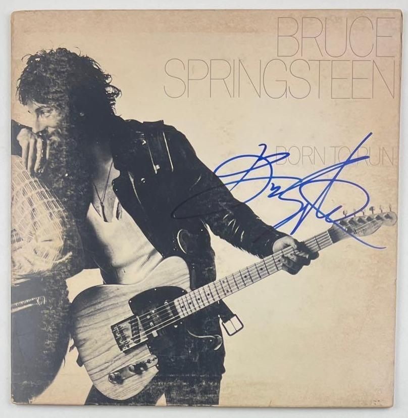 Bruce Springsteen Signed "Born to Run" Album (Beckett Authentication) (1 of 4)
