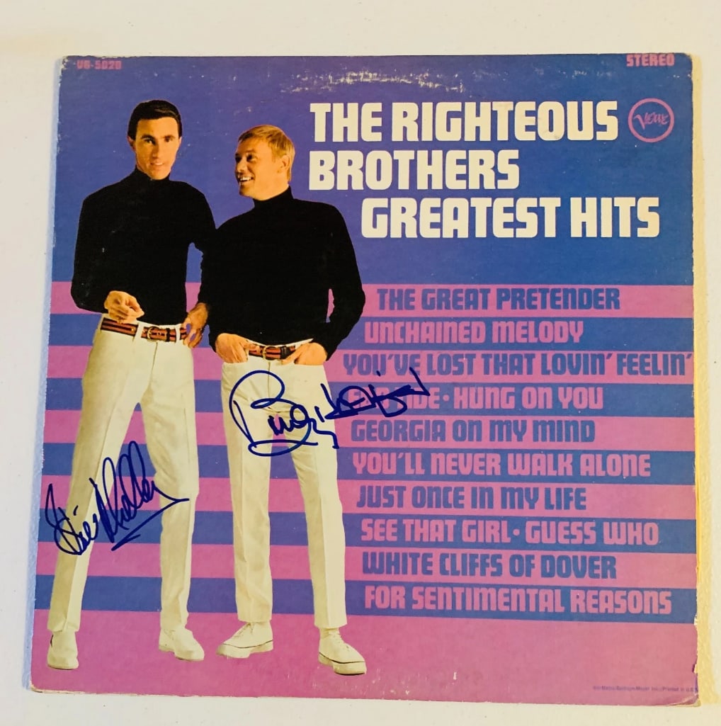 The Righteous Brothers Signed "Greatest Hits" LP Album (2 Sigs) (Beckett Authentication) (1 of 2)