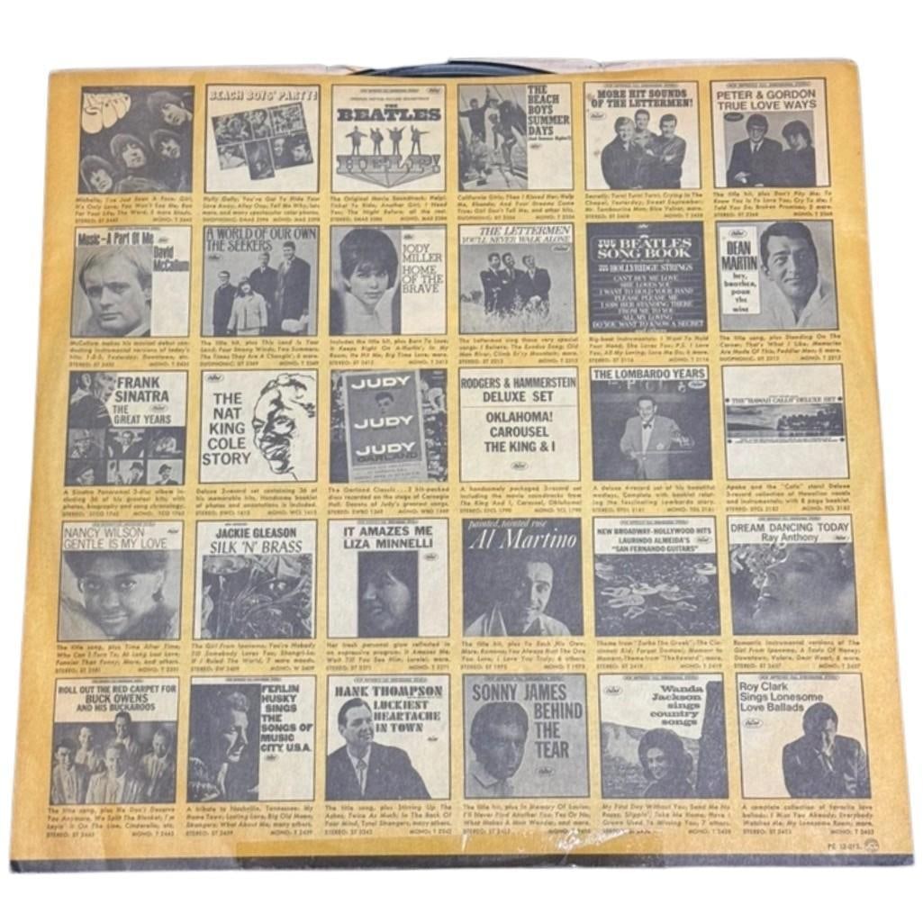 The Beatles: Ringo Starr Signed "Yesterday & Today" Album (JSA Authentication) - 3