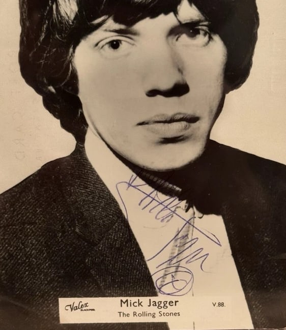 The Rolling Stones: Mick Jagger Signed 3.5" x 5.5" Valex Postcard Photo (PSA/DNA Encapsulated) - 2
