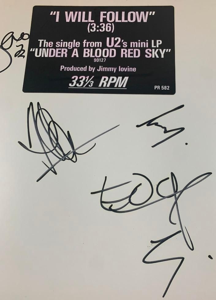 U2 Fully Group Signed "I Will Follow" Album Single (5 Sigs) (Beckett Authentication) - 3