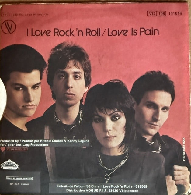 Joan Jett Signed "I Love Rock N' Roll" 45 (Third Party Guaranteed) - 2