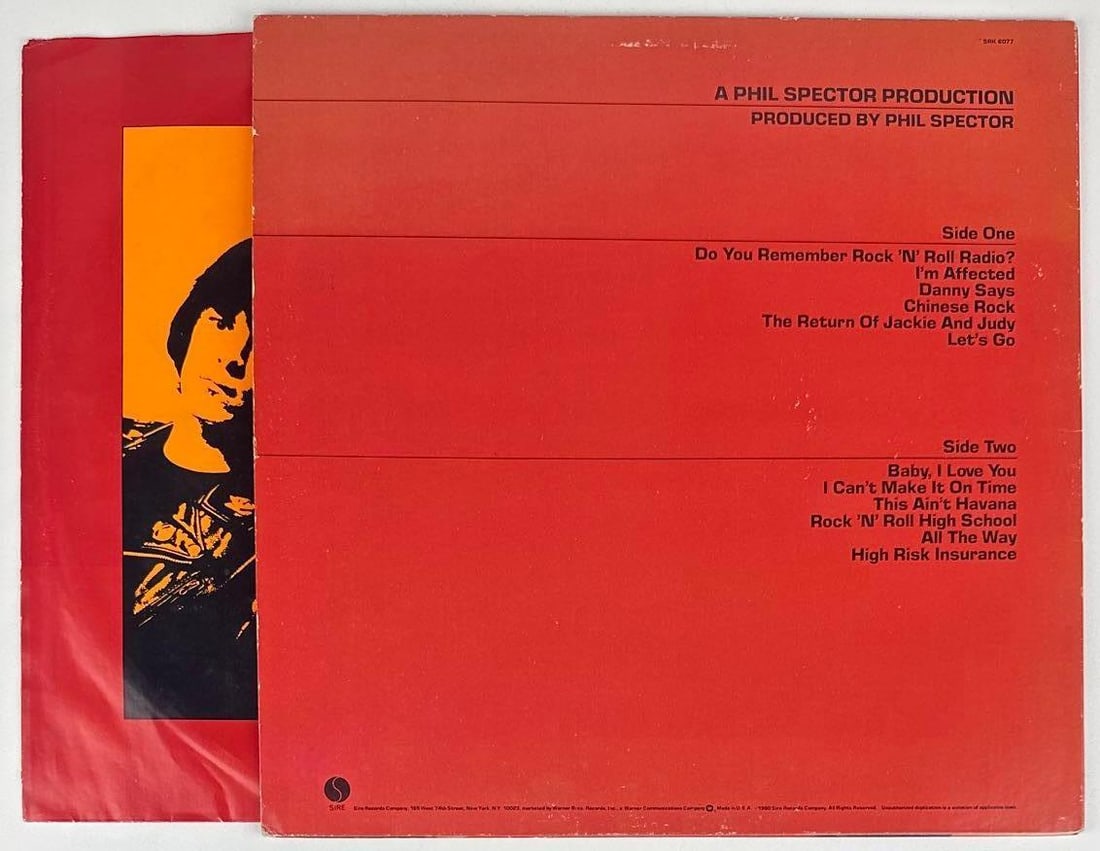 Ramones: Johnny & Marky Ramone Signed "End of the Century" Album (2 Sigs) (Beckett Authentication) - 2