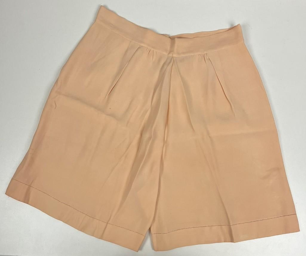 Greta Garbo Persona Peach Pink Monogrammed Silk Tap Shorts (Reznikoff Authentication) - 2