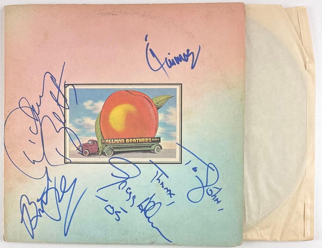 The Allman Brothers Band Group Signed "Eat a Peach" Album (4 Sigs) (Beckett Authentication) - 2
