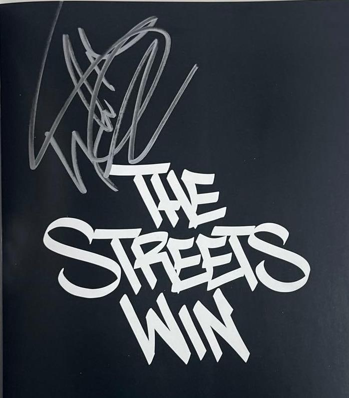 LL Cool J. Signed "The Streets Win: 50 Years of Hip-Hop Greatness" Book (Beckett Authentication) - 3