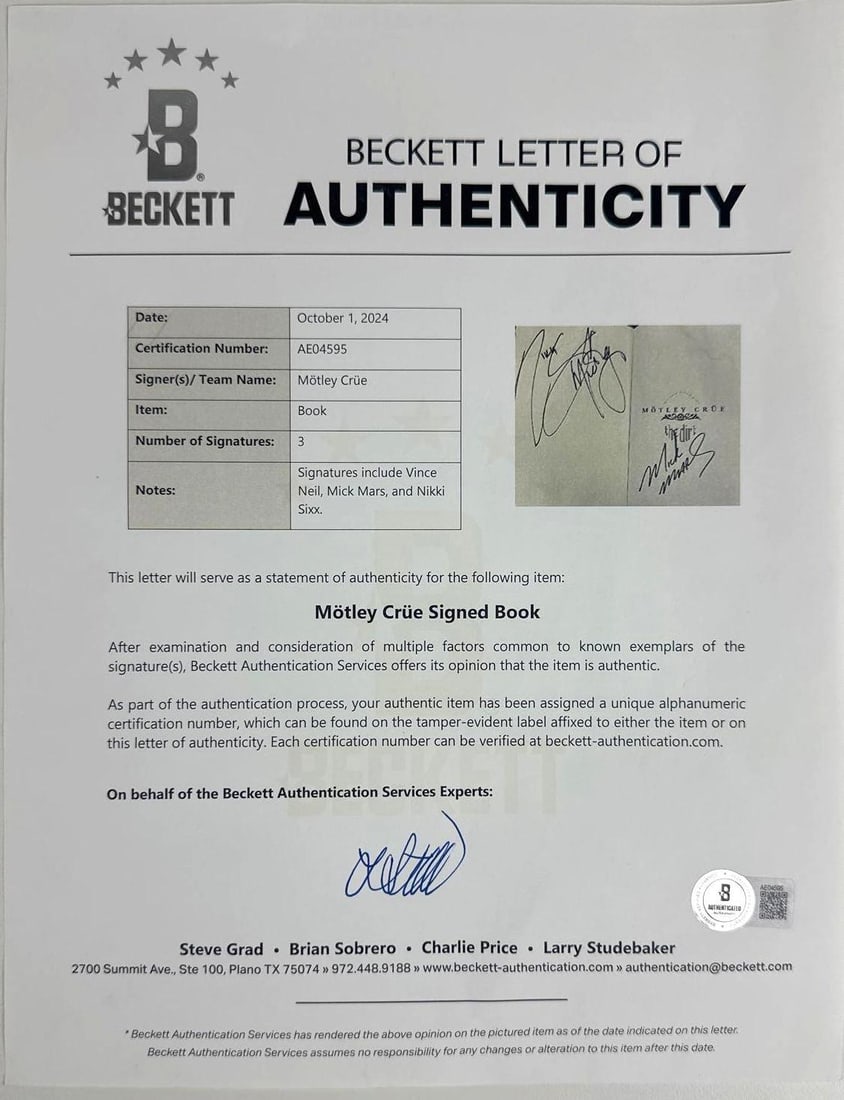 Motley Crue Group Signed "The Dirt: Motley Crue" Book (3 Sigs) (Beckett) - 4
