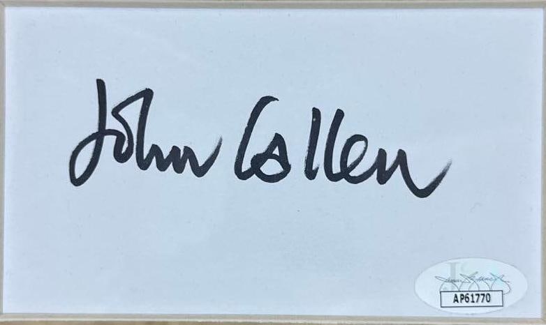 [Lord of the Rings] The Hobbit Cast Signatures in Massive Middle-Earth Display (12 Sigs) (JSA) - 12