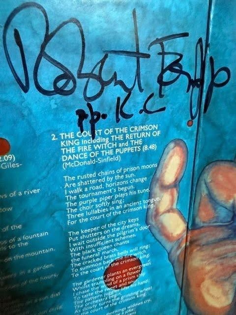 King Crimson: Robert Fripp Signed "In the Court of" Album (Third Party Guaranteed) - 4