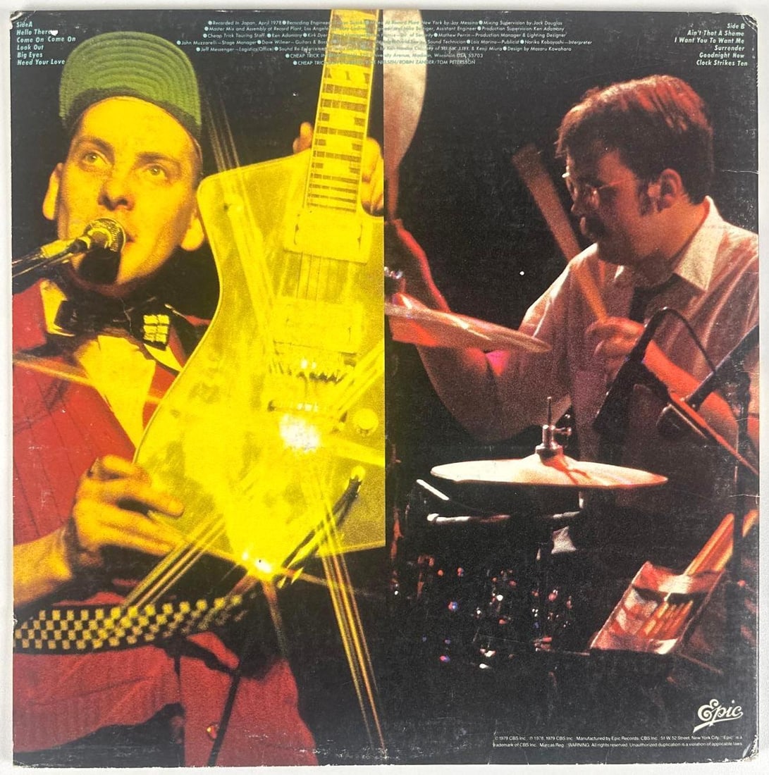 Cheap Trick Group Signed "At Budoken" Album (3 Sigs) (JSA Authentication) - 2