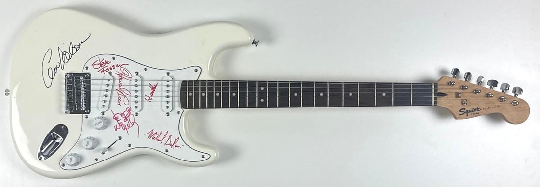 Heart Group Signed Fender Squier Bullet Stratocaster-Style Electric Guitar (5 Sigs) (JSA) - 2