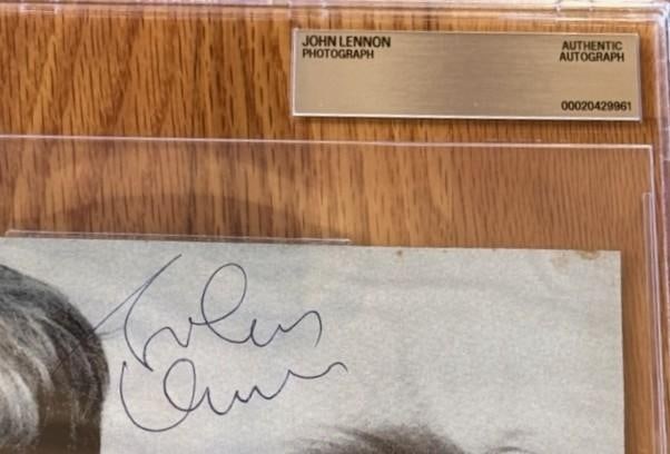 The Beatles: John Lennon Signed 7.5" x 8.5" Photo (Beckett Encapsualted) - 3