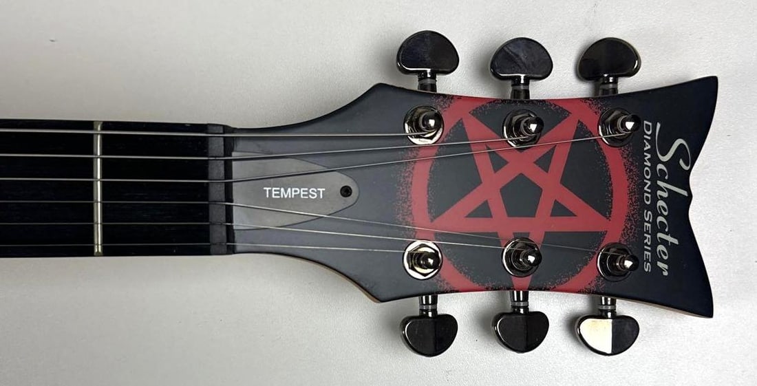 Motley Crue Group Signed "Stadium Tour" Stratocaster-Style Schecter Guitar (4 Sigs) (JSA) - 3