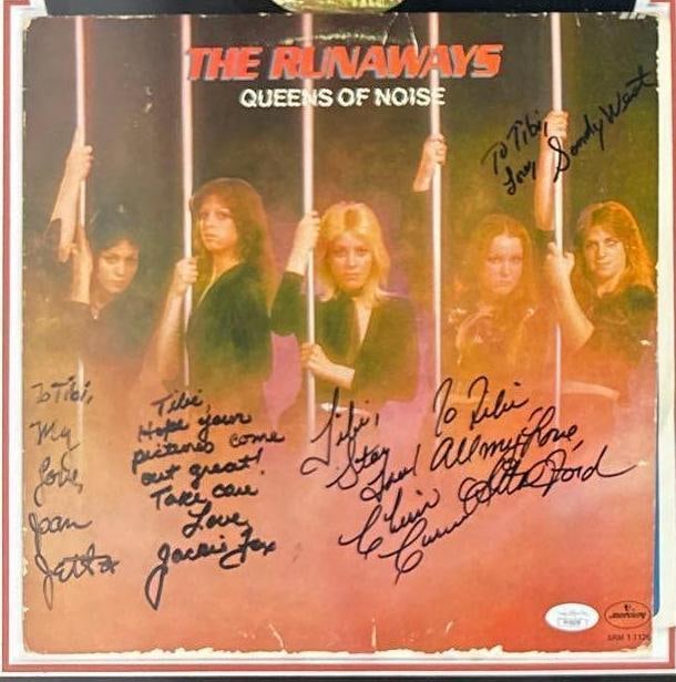 The Runaways Group Signed "Queens of Noise" Album Framed (5 Sigs) (JSA) - 2