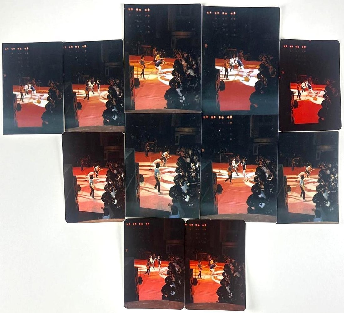 The Rolling Stones Behind-the-Scenes Photo Archive (30+ Photos) (Chip Rachlin Collection) - 11