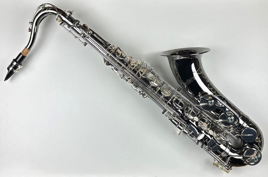 President Bill Clinton Signed Tenor Saxophone (Donated by Clinton, 2012 NYC Charity Event) - 2