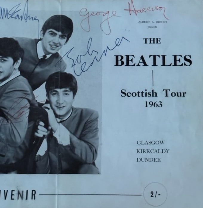 The Beatles Fully Group Signed 1963 Scottish Tour Program (4 Sigs) (Beckett Encapsulated) - 3