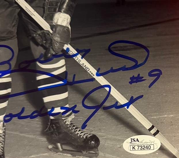 Bobby Hull Signed 10" x 8" Photo (JSA Authentication) - 3
