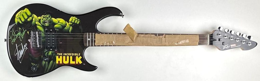 Marvel: Lou Ferrigno & Stan Lee Signed Hulk Custom Graphics Strat-Style Peavey Rockmaster Guitar - 2