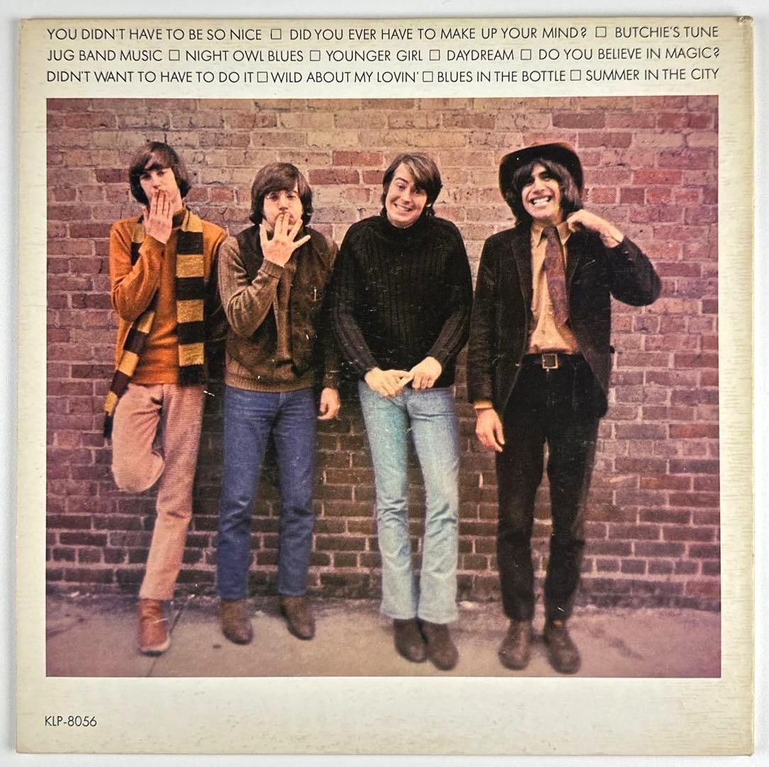 The Lovin' Spoonful Group Signed "The Best of the Lovin' Spoonful" Album (4 Sigs) (Third Party) - 2