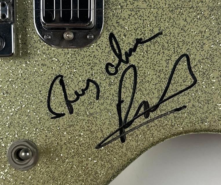 Bee Gees Fully Group Signed Les Paul-Style Guitar (3 Sigs) (Epperson) - 5