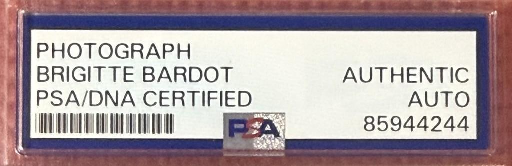Brigette Bardot Signed 5.5" x 3.5" Photo (PSA/DNA Encapsulated) - 4
