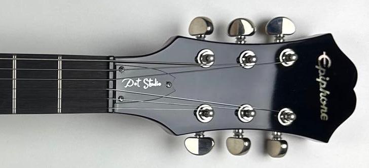 Back 2 the Future: Michael J. Fox Signed Epiphone Dot Semi-Hollow Guitar (Celebrity Authentics) - 3