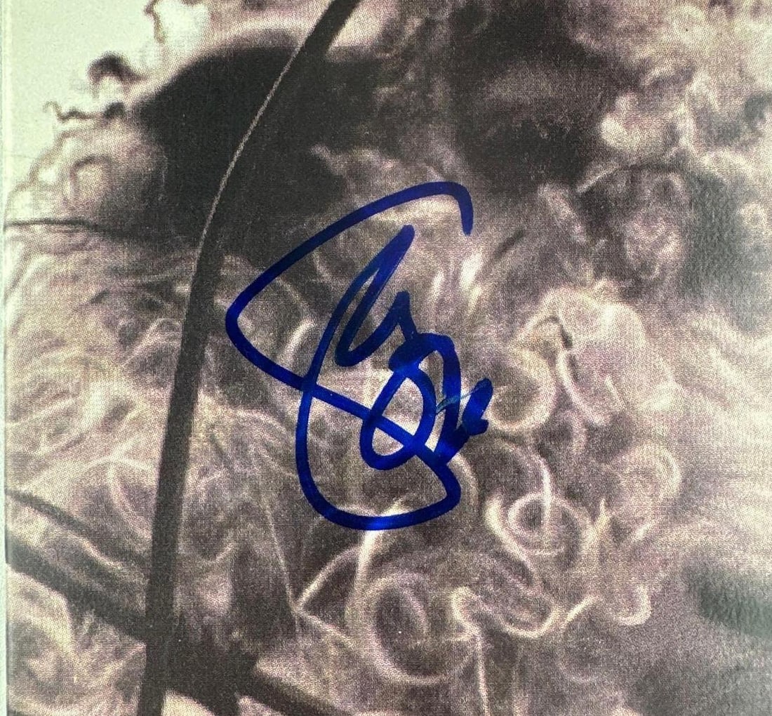Pearl Jam Fully Group Signed "Vs." Album (5 Sigs) (JSA Authentication) - 2