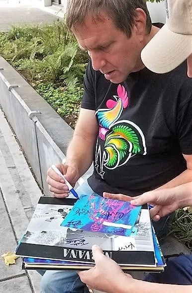 Mudhoney Group Signed "Every Good Boy Deserves Fudge" Album (5 Sigs) (ACOA) - 3