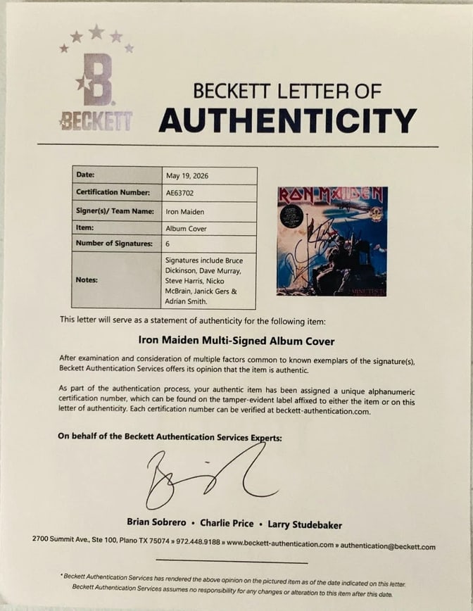 Iron Maiden Fully Group Signed "2 Minutes to Midnight" Album (6 Sigs) (Beckett Authentication) - 4