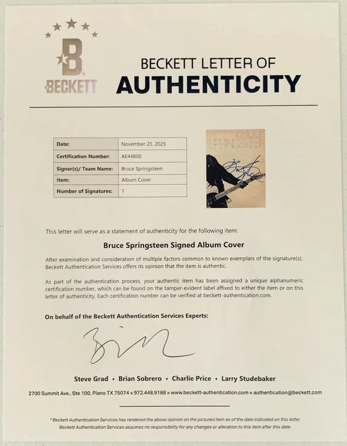 Bruce Springsteen Signed "Born to Run" Album (Beckett Authentication) - 3