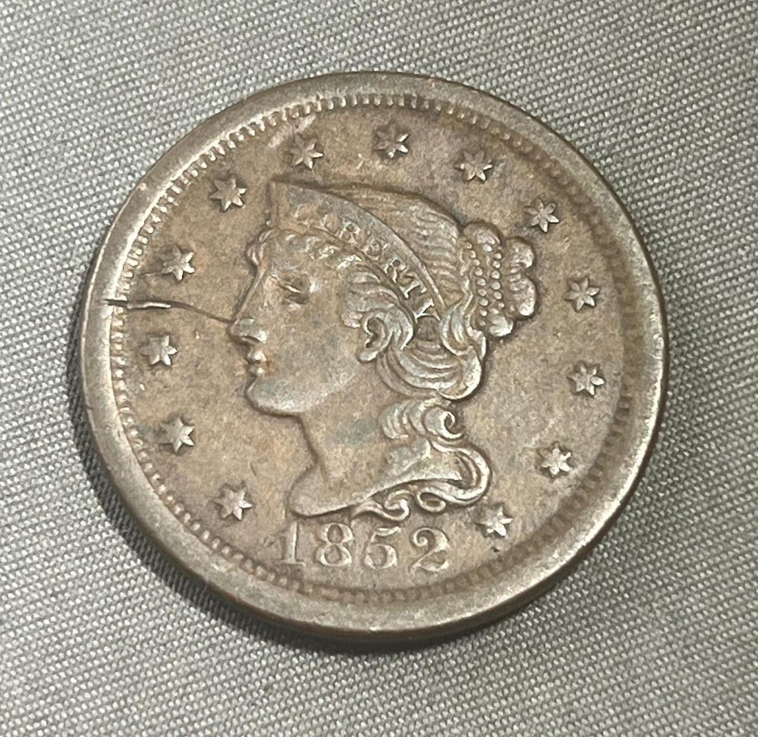 1852 Liberty Head Large US Cent (1 of 3)