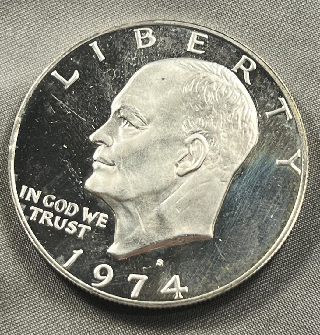 1974-S 40% Silver Proof Eisenhower Dollar (1 of 2)