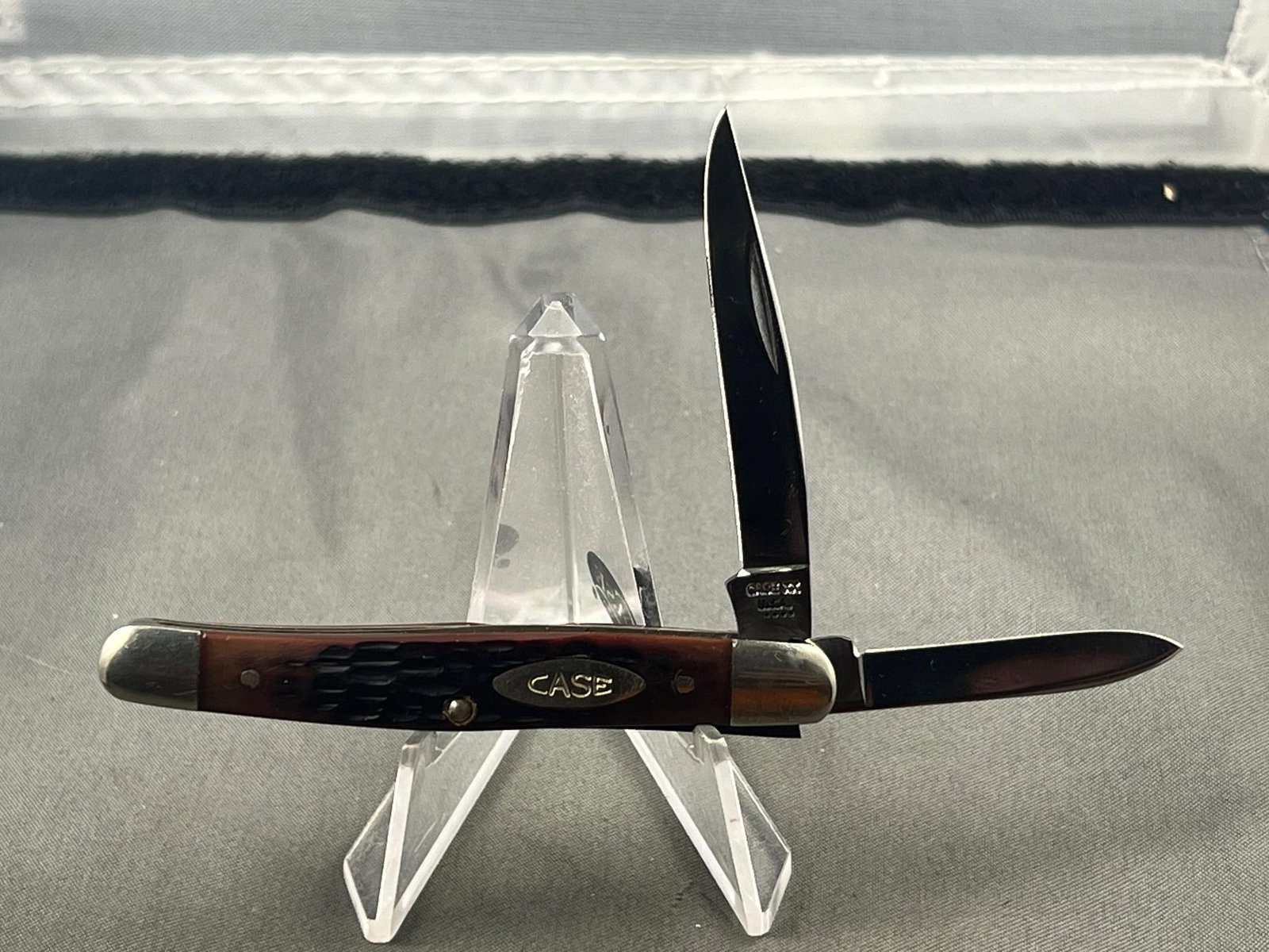 Case XX USA 6227 2 Blade Folding pocket knife (1 of 10)