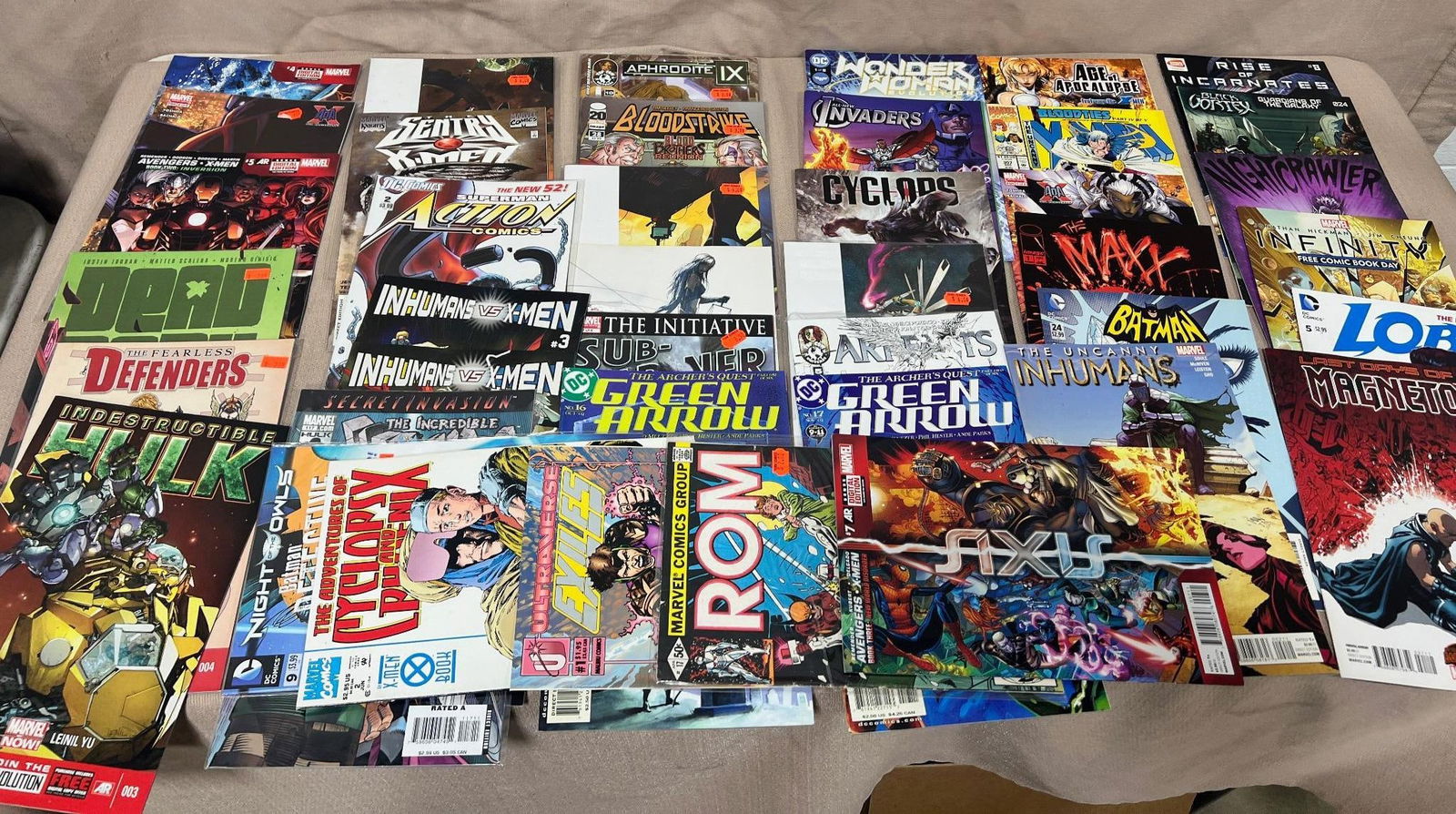 40+ Asst. Comic Books, see pics for comics included (1 of 20)