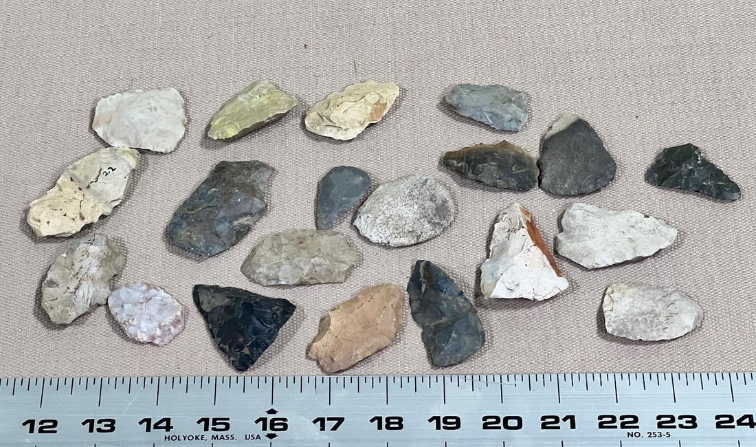 Artifacts lot of 20 knives/ scrapers mostly Ohio (1 of 7)