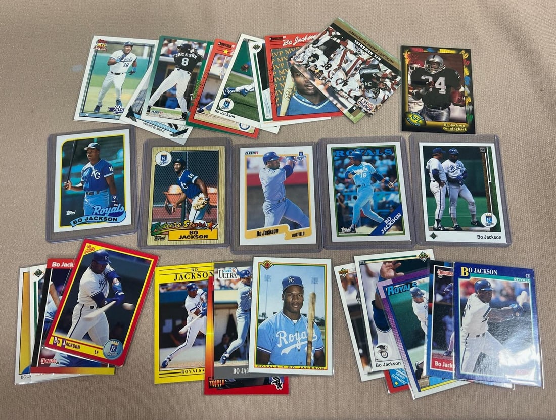 Bo Jackson lot of 30: .