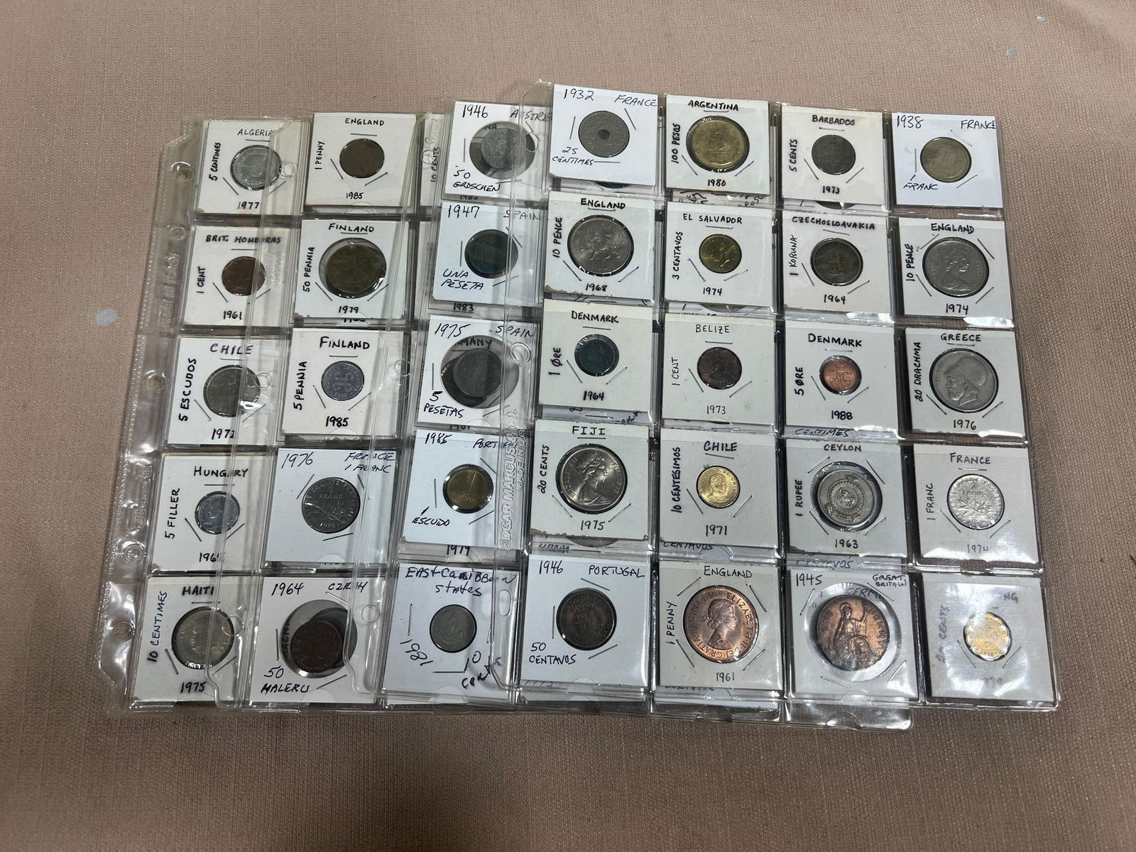 Foreign Coins lot of 100 World Coins (1 of 11)