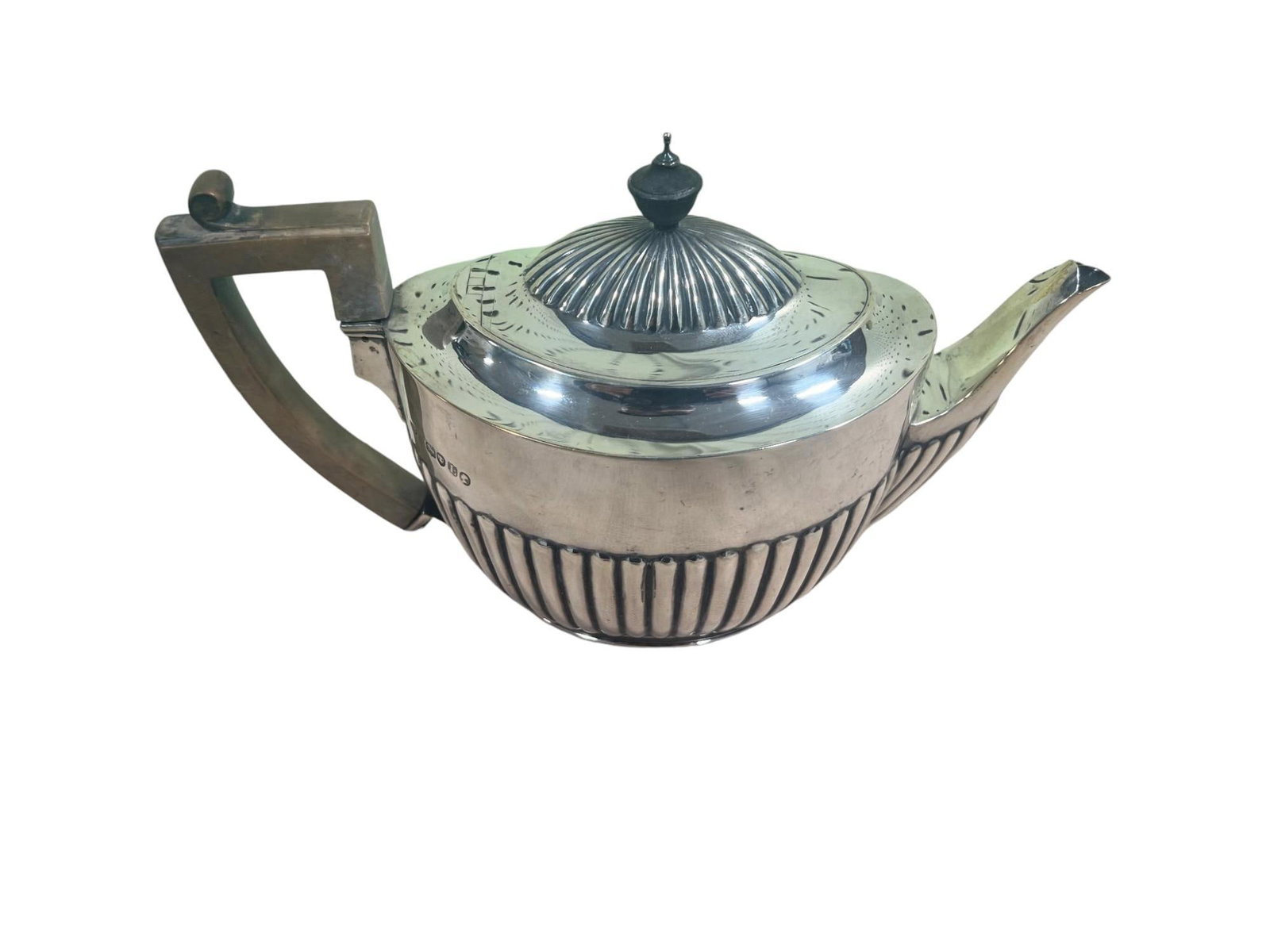 1886 English Silver Tea Kettle, 470 grams total weight, 956 silver, William and John Barnard (1 of 8)