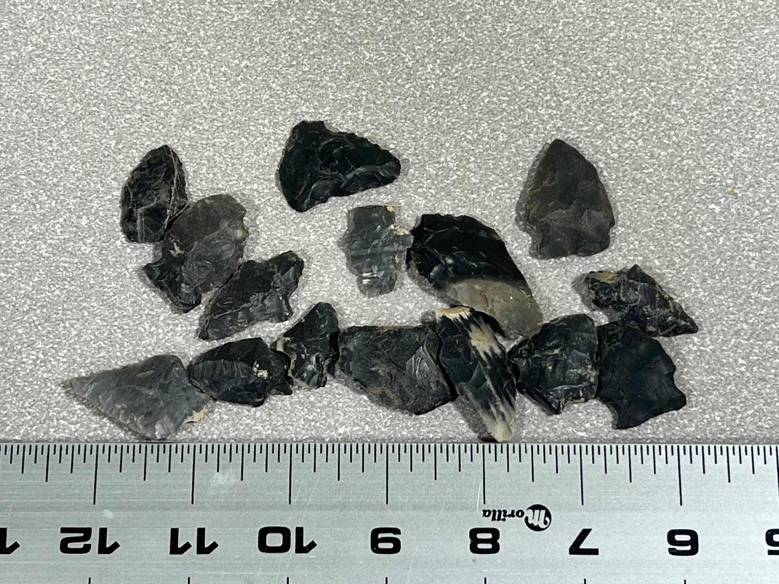 Arrowheads lot of 15 points from Tennessee made from Knox material rare (1 of 3)