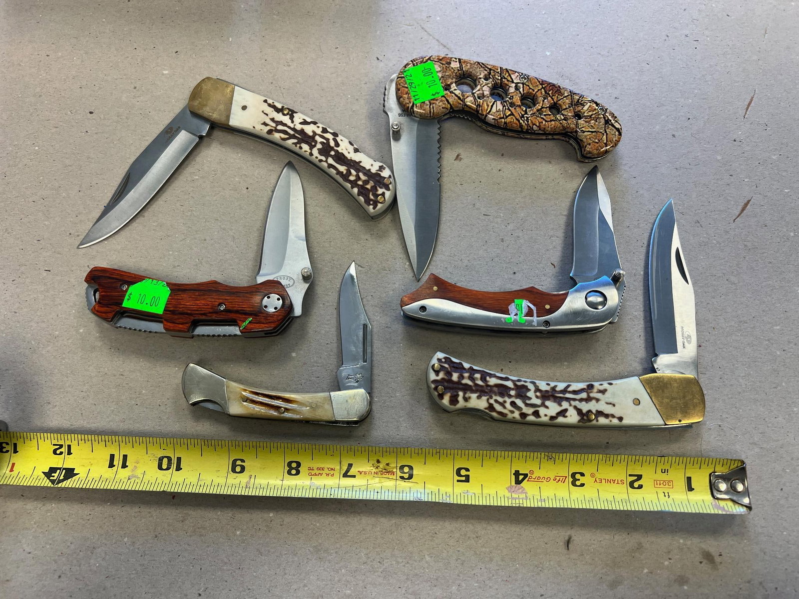 6- Folding Lockback Pocket knives (1 of 5)