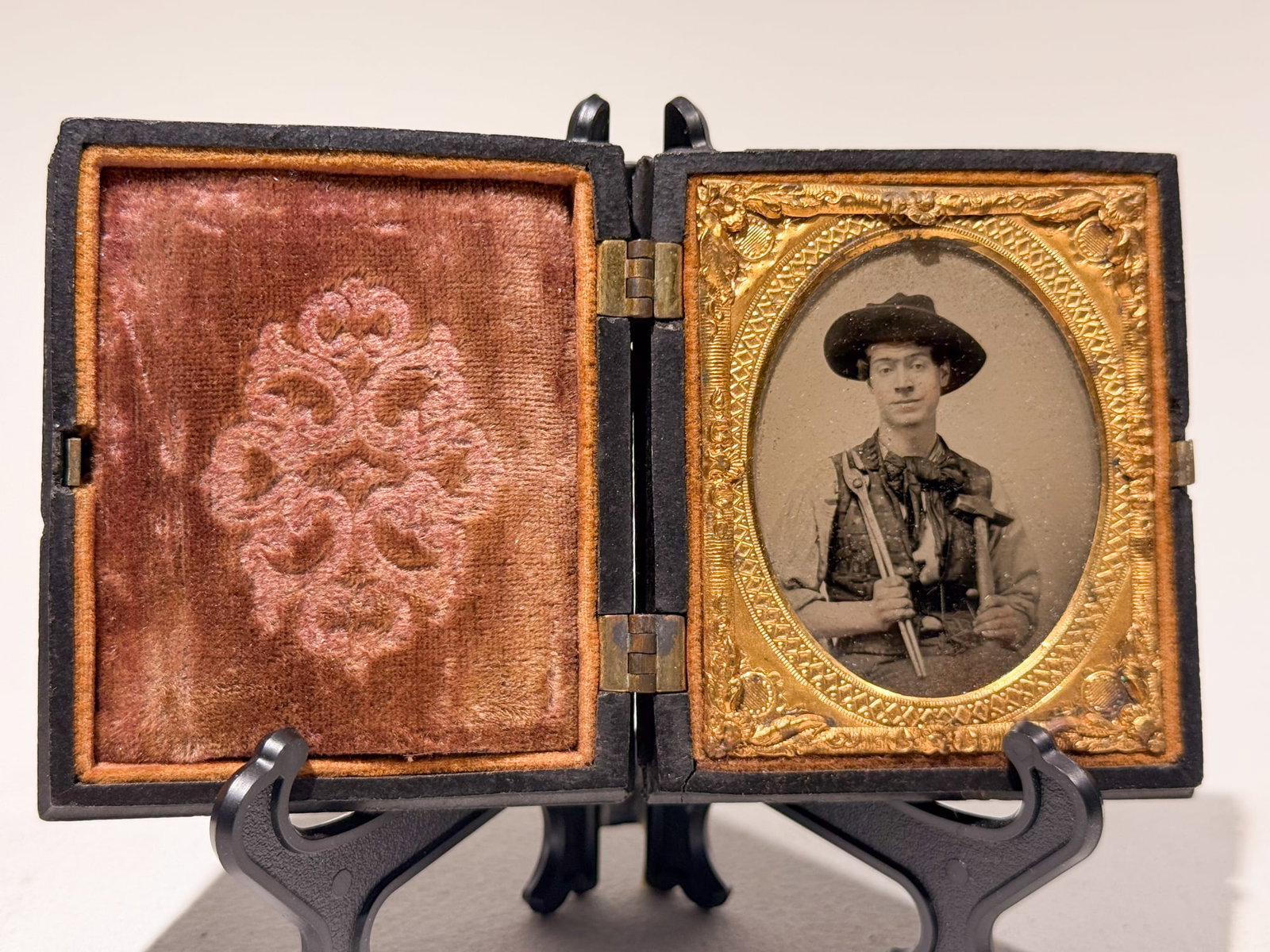 Ninth Plate Ruby Ambrotype, Blacksmith with Tools, Union Case - 2