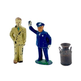 Vintage Toy Misc Figurines and Object, Lot of 3